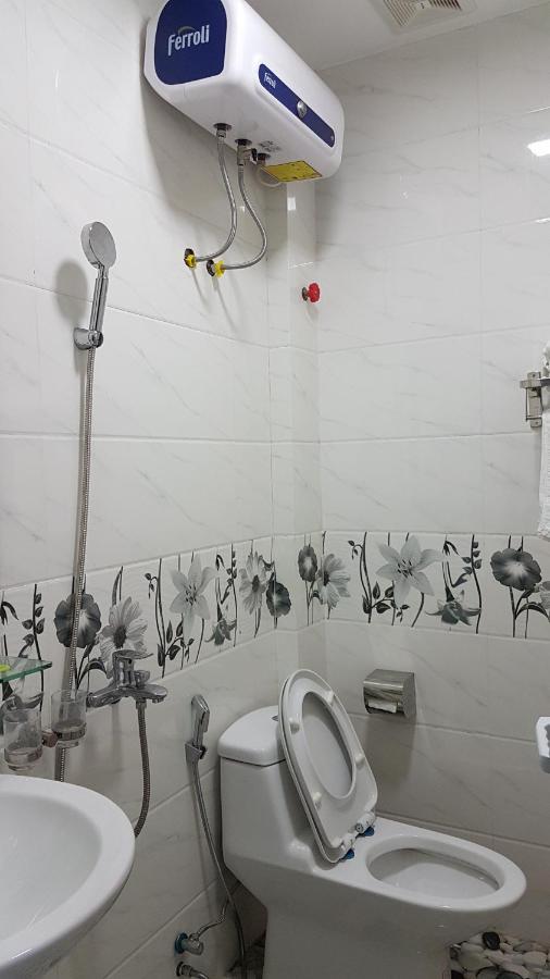 Love Hotel Near Ha Dong General Hospital Ханой Экстерьер фото